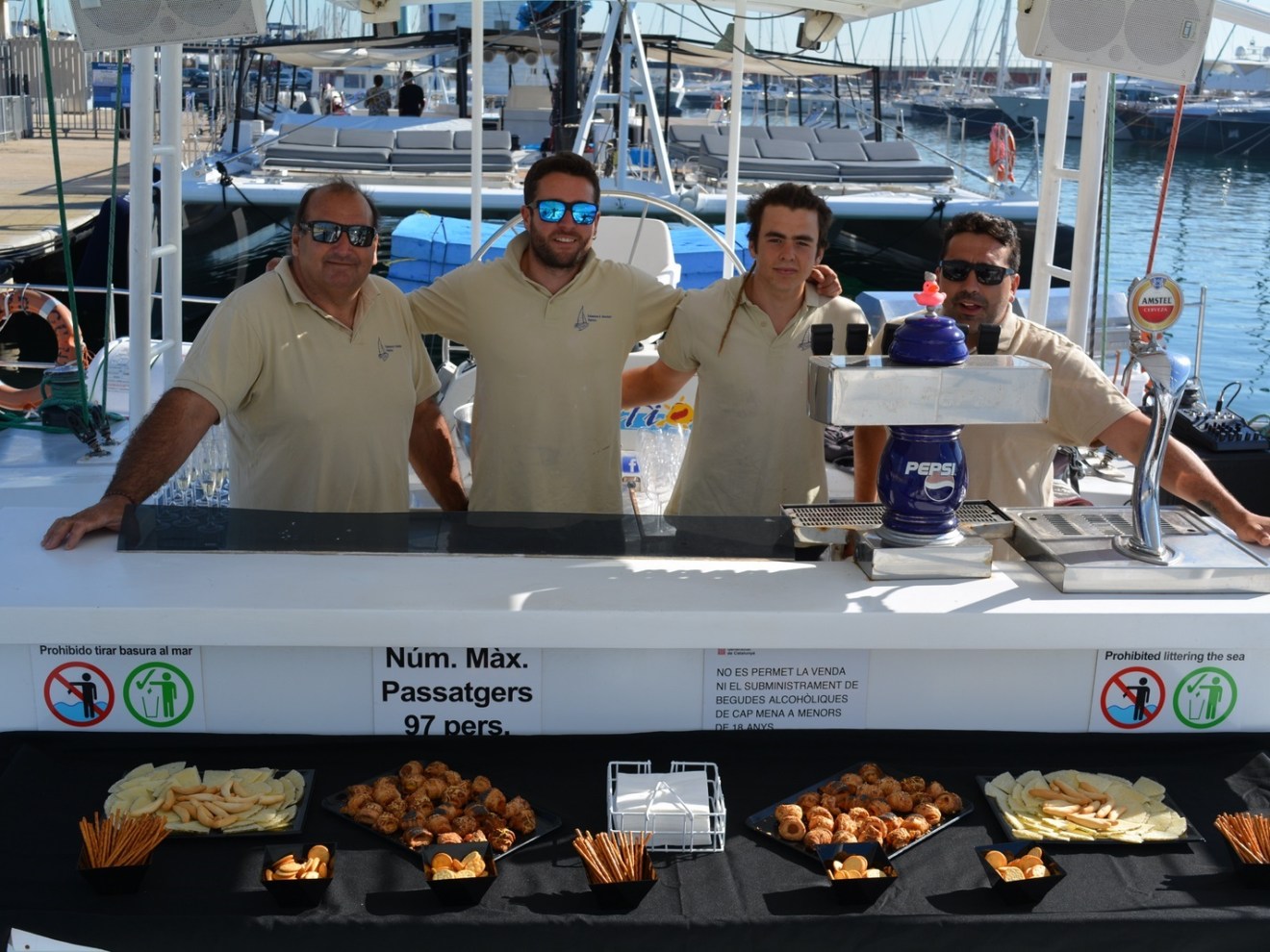 Tripulación y catering