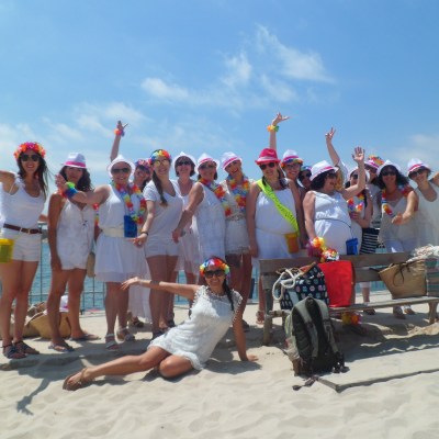 Despedida de soltera todas de blanco